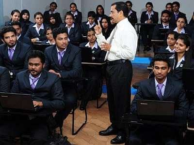 Farook_Institute_of_Management_Studies